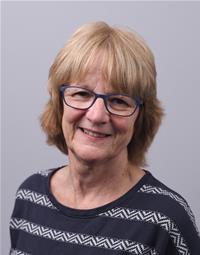 Profile image for Councillor Helen Pighills